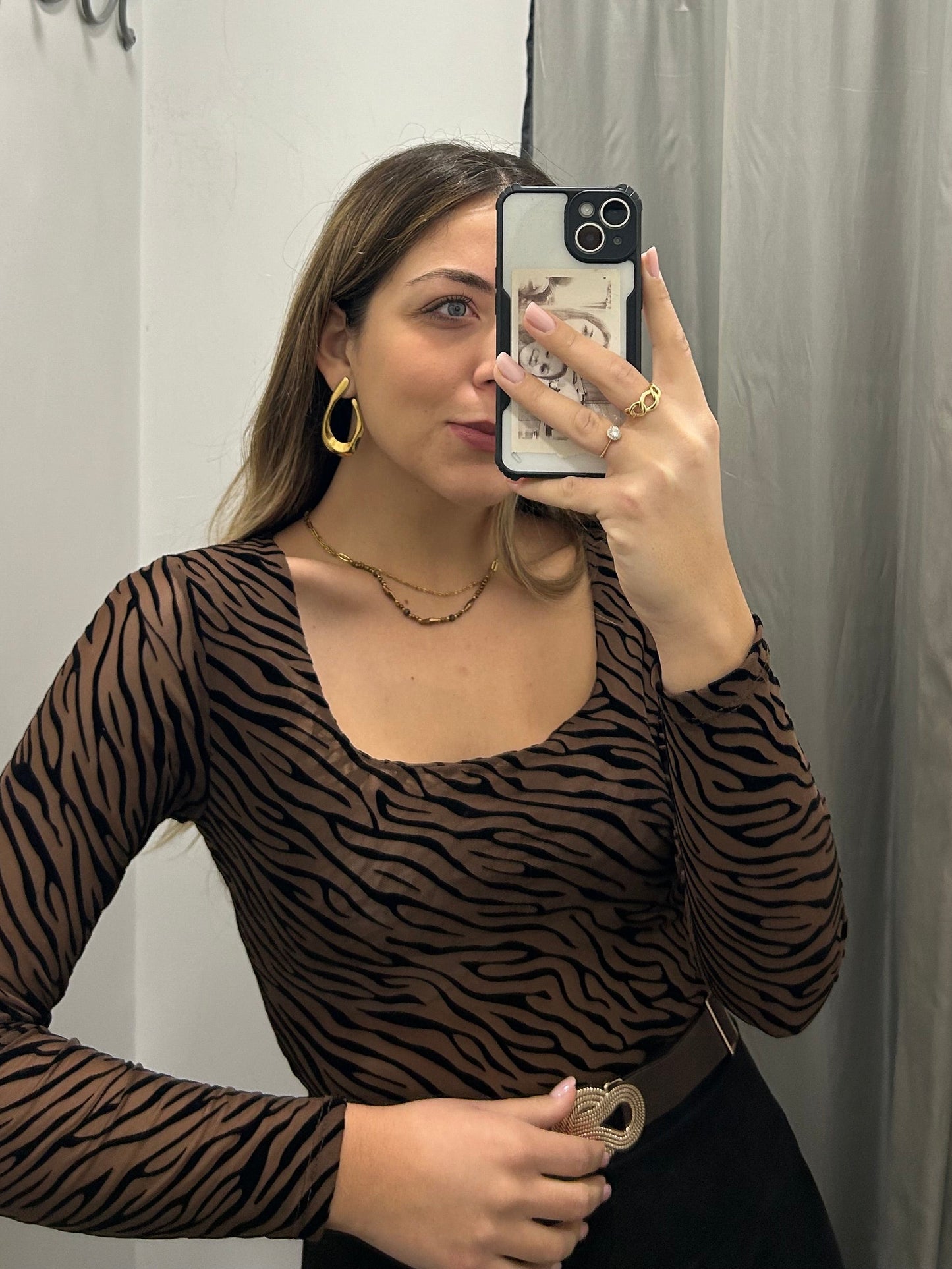 Body Sara