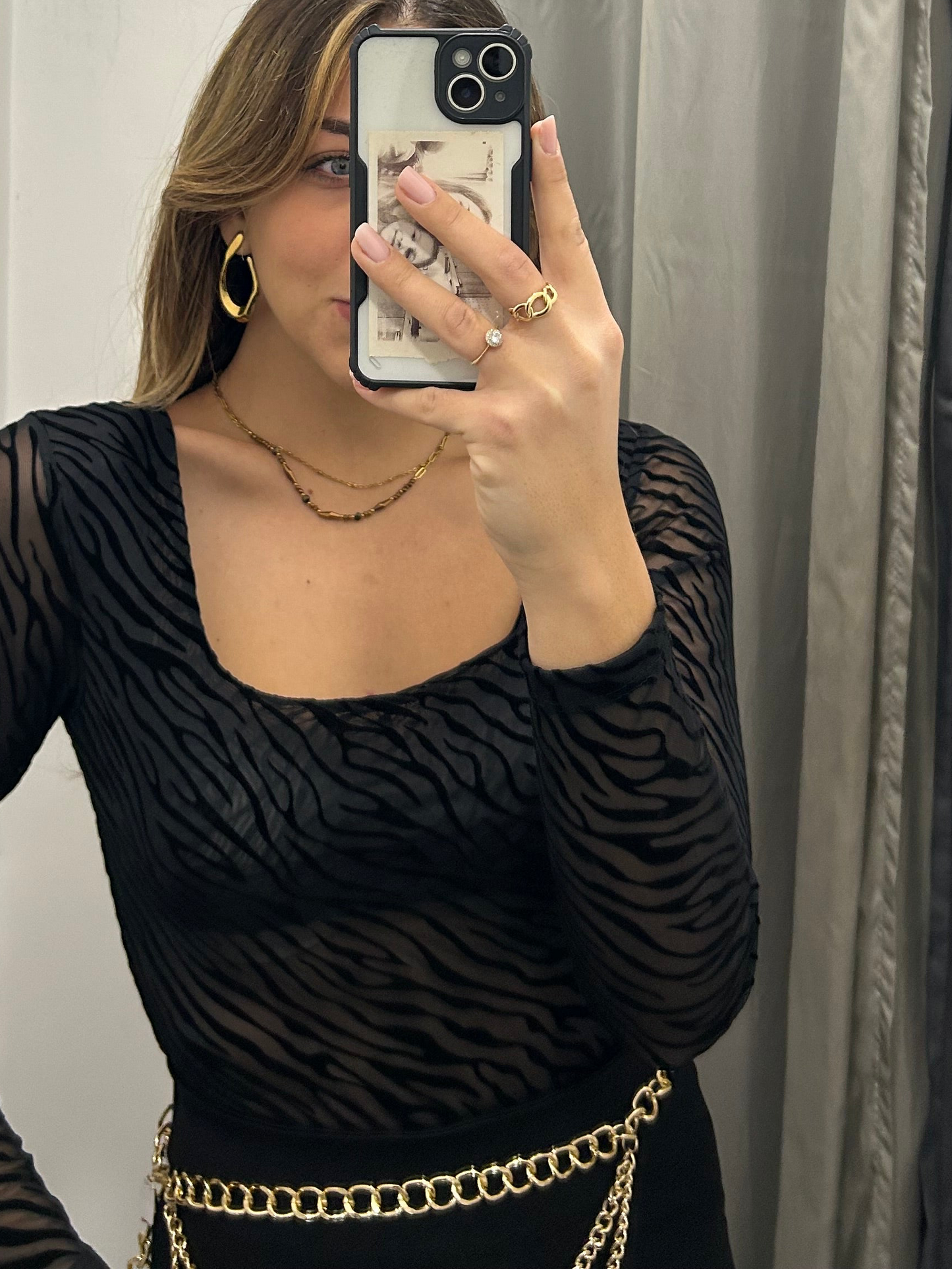 Body Sara