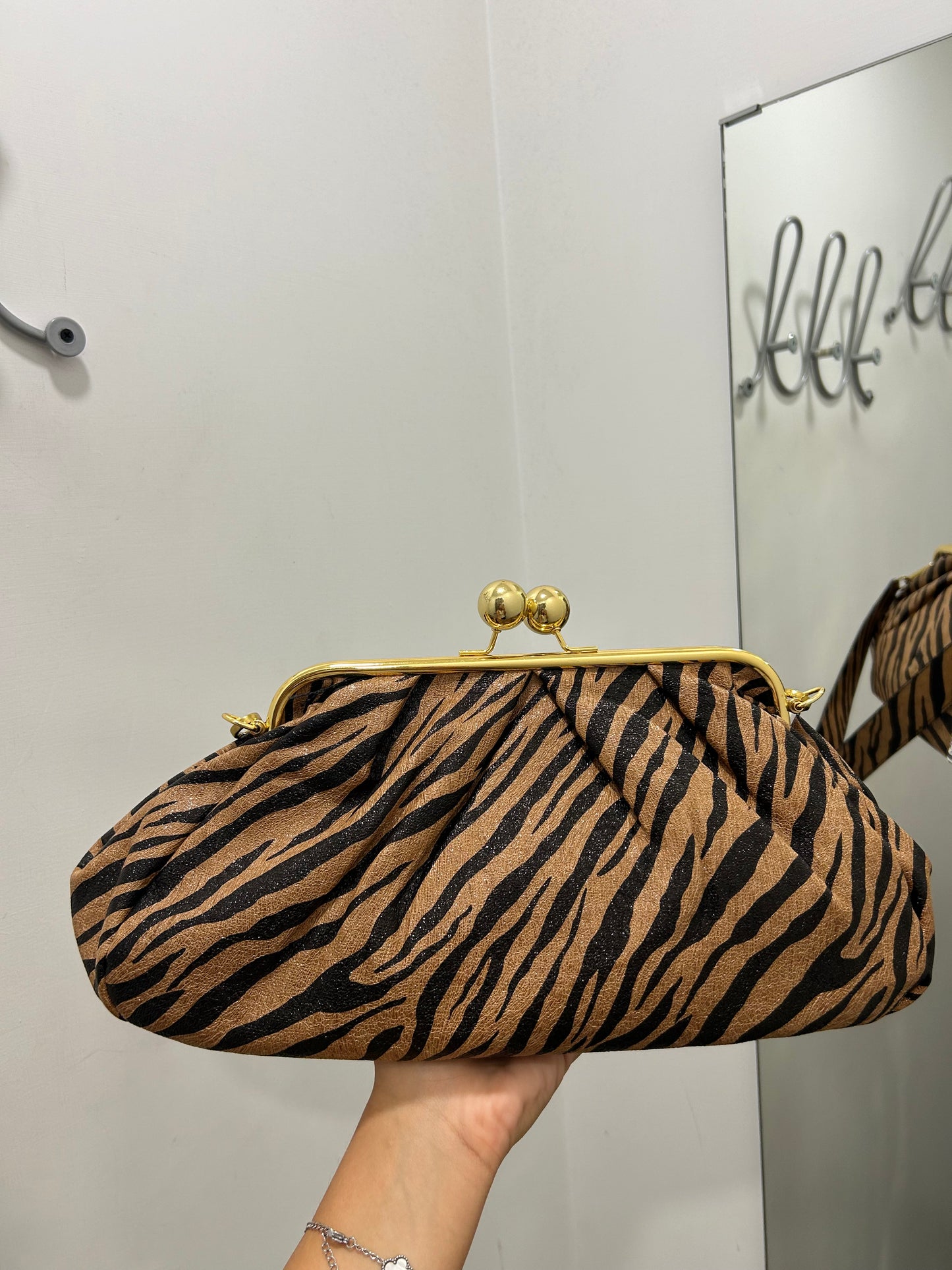Clutch bag animalier